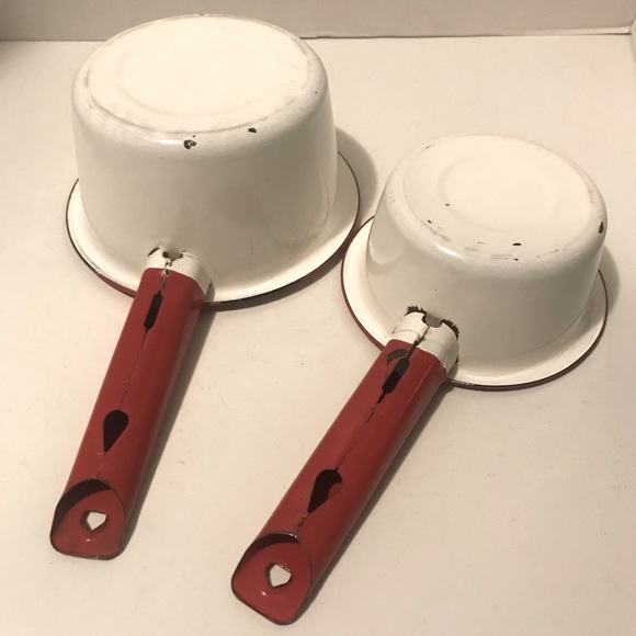 3 Vintage Enamelware Pans - Picture 7 of 15